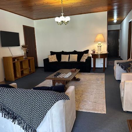 Casa Terrea Bem Localizada 3 Quartos Ate 9 Pessoas Campos Jordao Familias Criancas Кампус-ду-Жордау Экстерьер фото