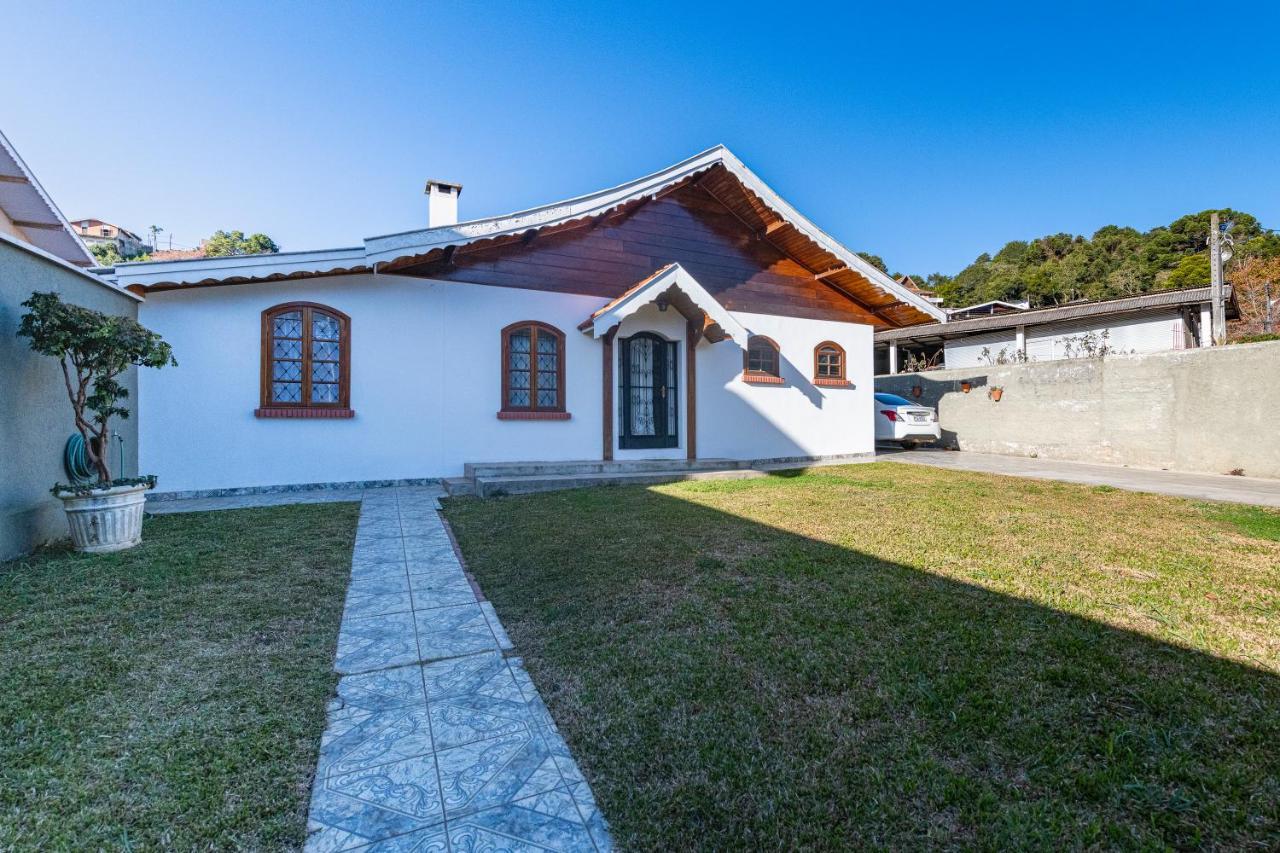 Casa Terrea Bem Localizada 3 Quartos Ate 9 Pessoas Campos Jordao Familias Criancas Кампус-ду-Жордау Экстерьер фото